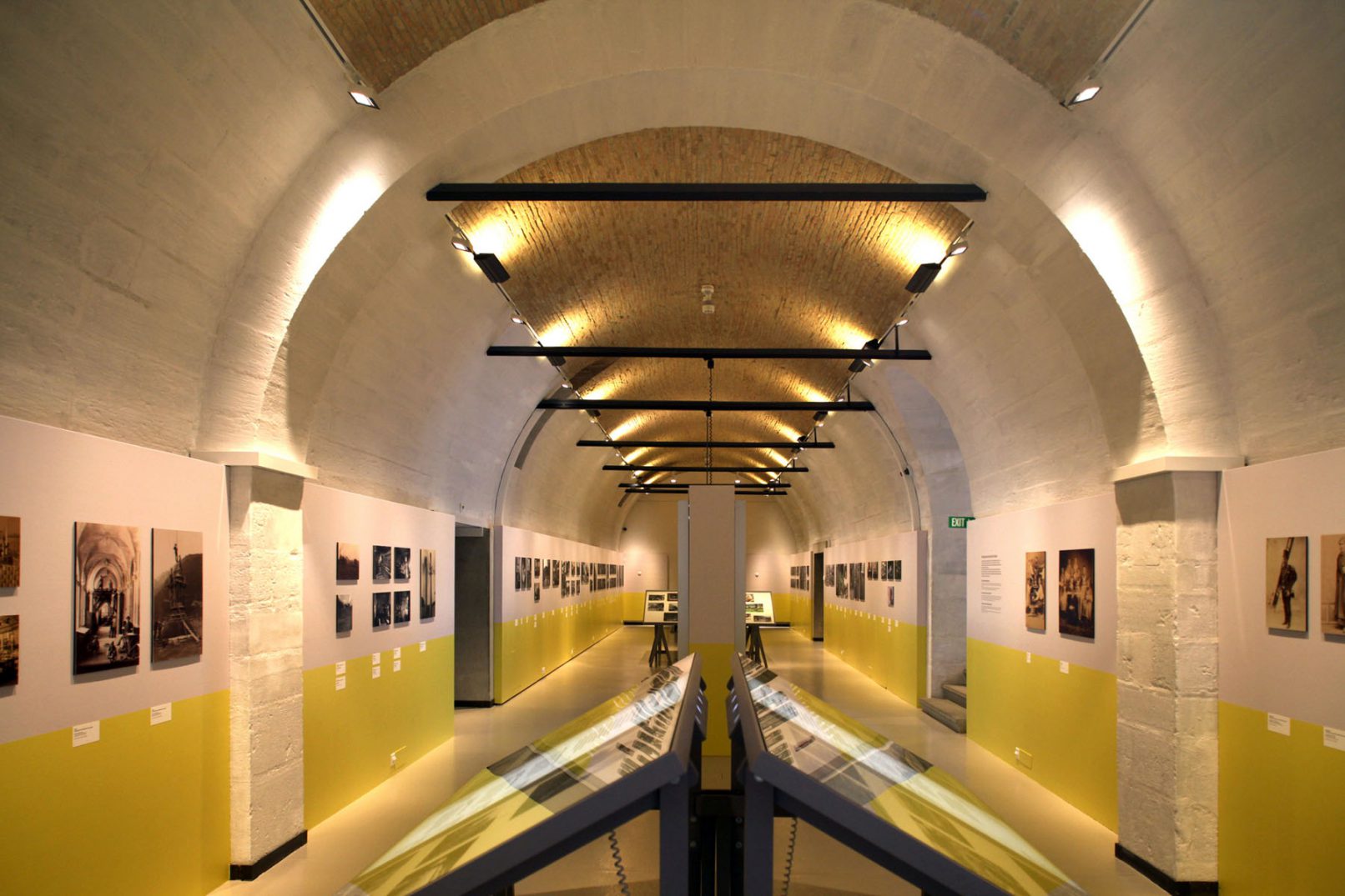 Travaux d'architecte de Genève dans les salles d'exposition temporaires au château de Prangins en Suisse